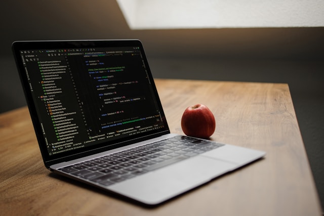 4 FinTech Software Development Companies for Complex Financial Products